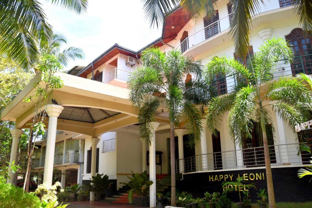 Happy Leoni Hotel Anurâdhapura Extérieur photo